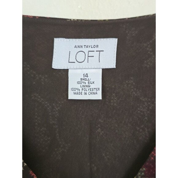 Ann Taylor LOFT Womens Top Blouse Long Bell Sleeve Floral Silk Size 14 Brown - Picture 2 of 10